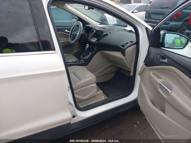 Photo 4 VIN: 1FMCU9J93EUA75550 - FORD ESCAPE 