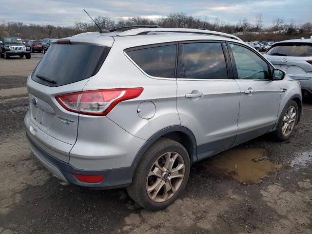 Photo 2 VIN: 1FMCU9J93EUE04599 - FORD ESCAPE 