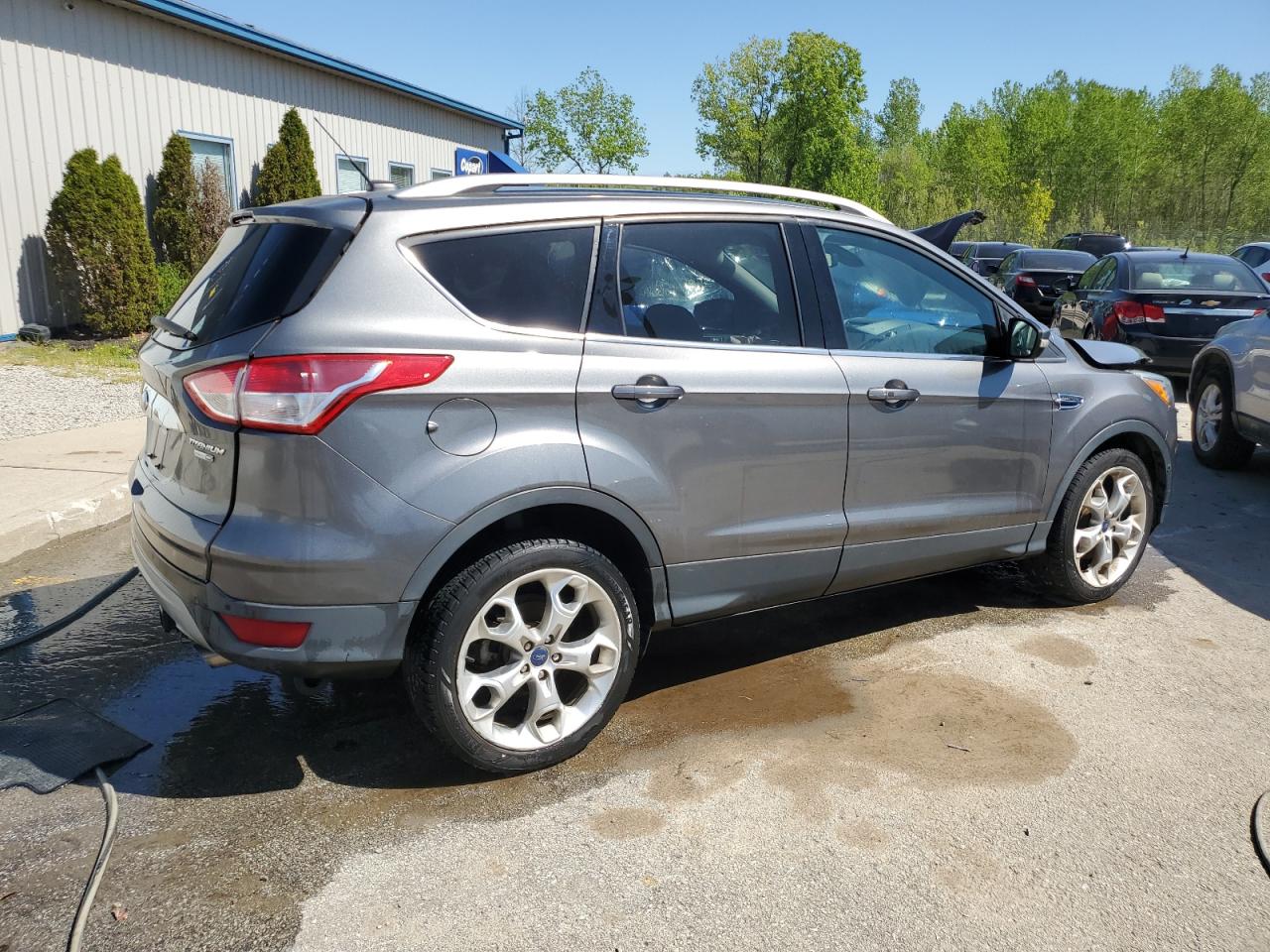 Photo 2 VIN: 1FMCU9J93EUE32001 - FORD ESCAPE 