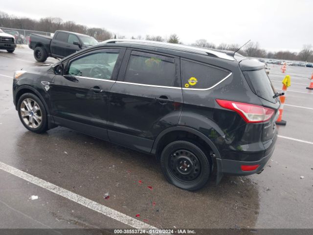 Photo 2 VIN: 1FMCU9J93FUA05872 - FORD ESCAPE 