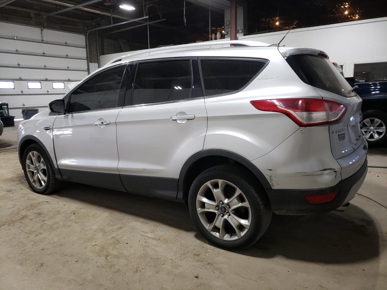 Photo 1 VIN: 1FMCU9J93FUA26835 - FORD ESCAPE 