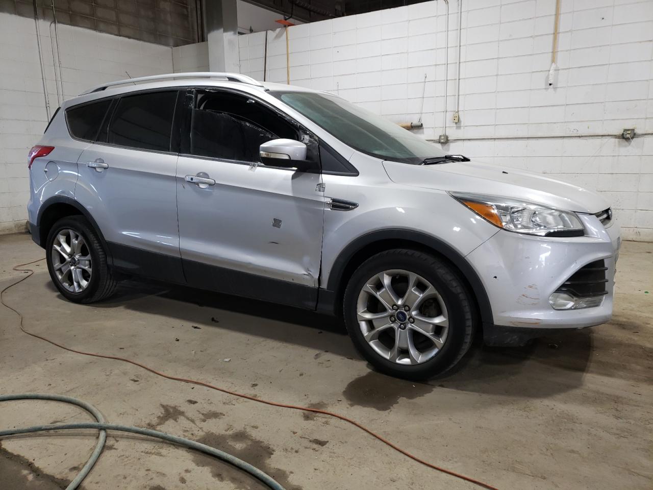 Photo 3 VIN: 1FMCU9J93FUA26835 - FORD ESCAPE 