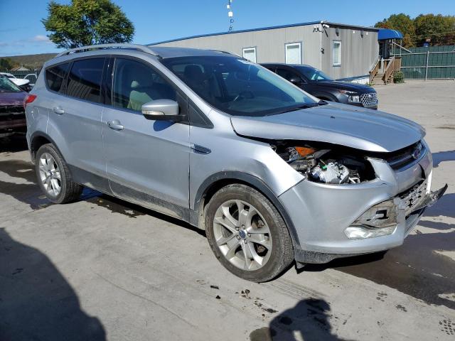 Photo 3 VIN: 1FMCU9J93FUC54740 - FORD ESCAPE TIT 