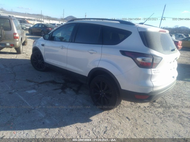 Photo 2 VIN: 1FMCU9J93HUC18629 - FORD ESCAPE 