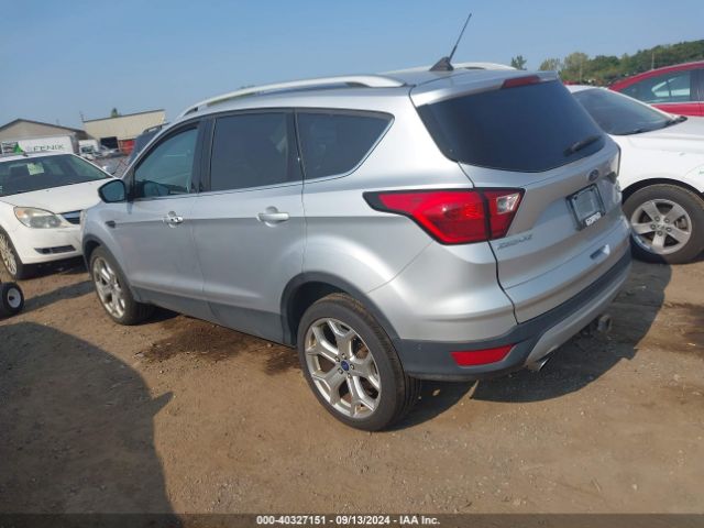 Photo 2 VIN: 1FMCU9J93KUA26473 - FORD ESCAPE 