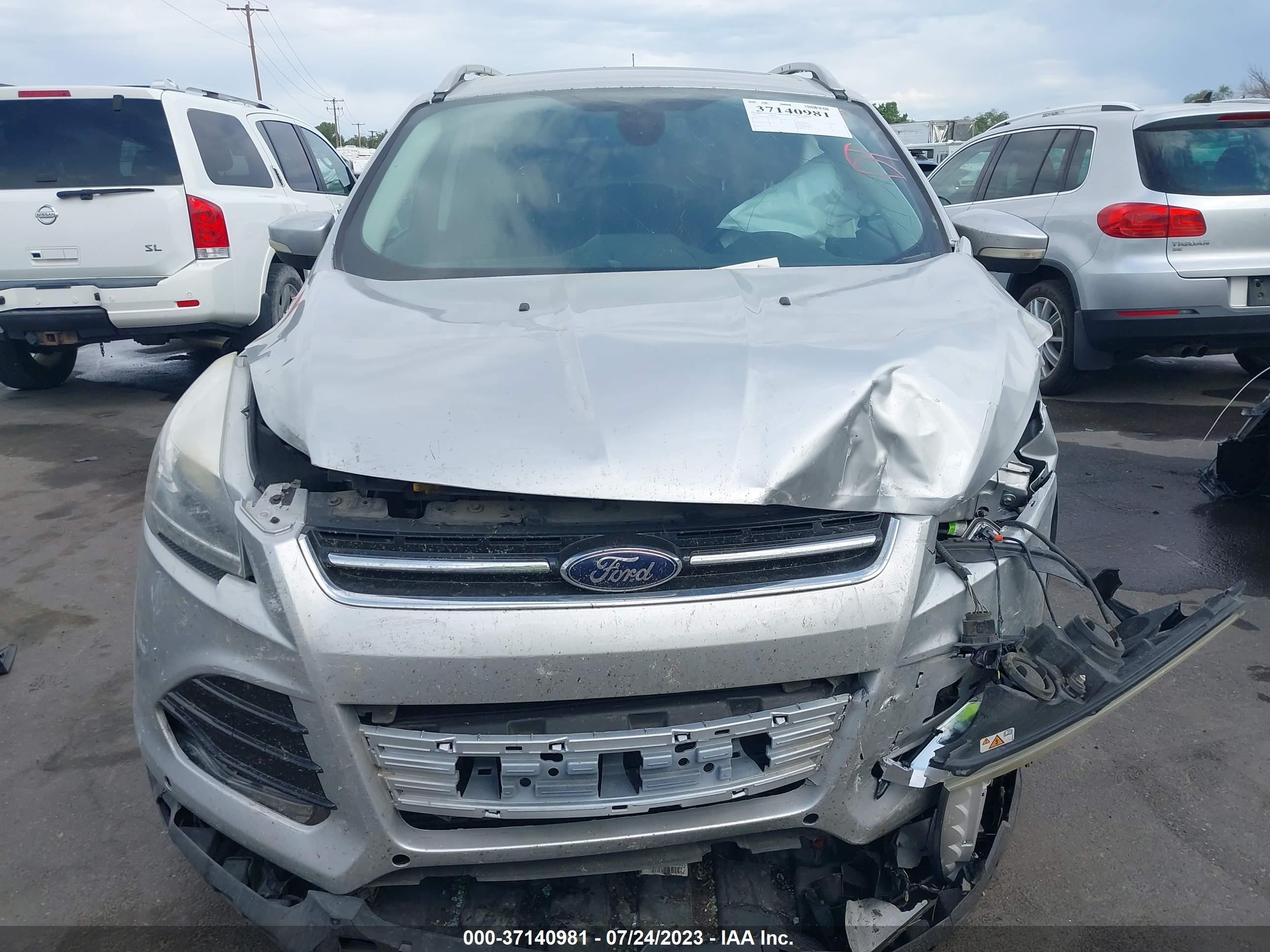 Photo 10 VIN: 1FMCU9J94EUC21874 - FORD ESCAPE 