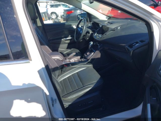 Photo 4 VIN: 1FMCU9J94FUA15195 - FORD ESCAPE 