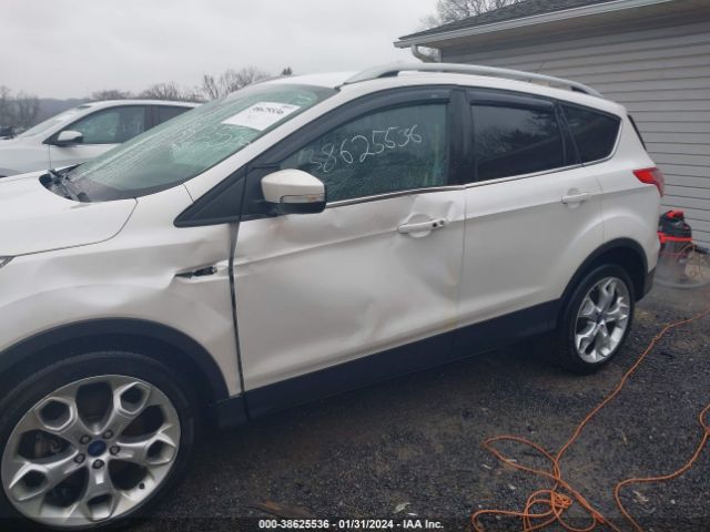 Photo 5 VIN: 1FMCU9J94FUA50335 - FORD ESCAPE 