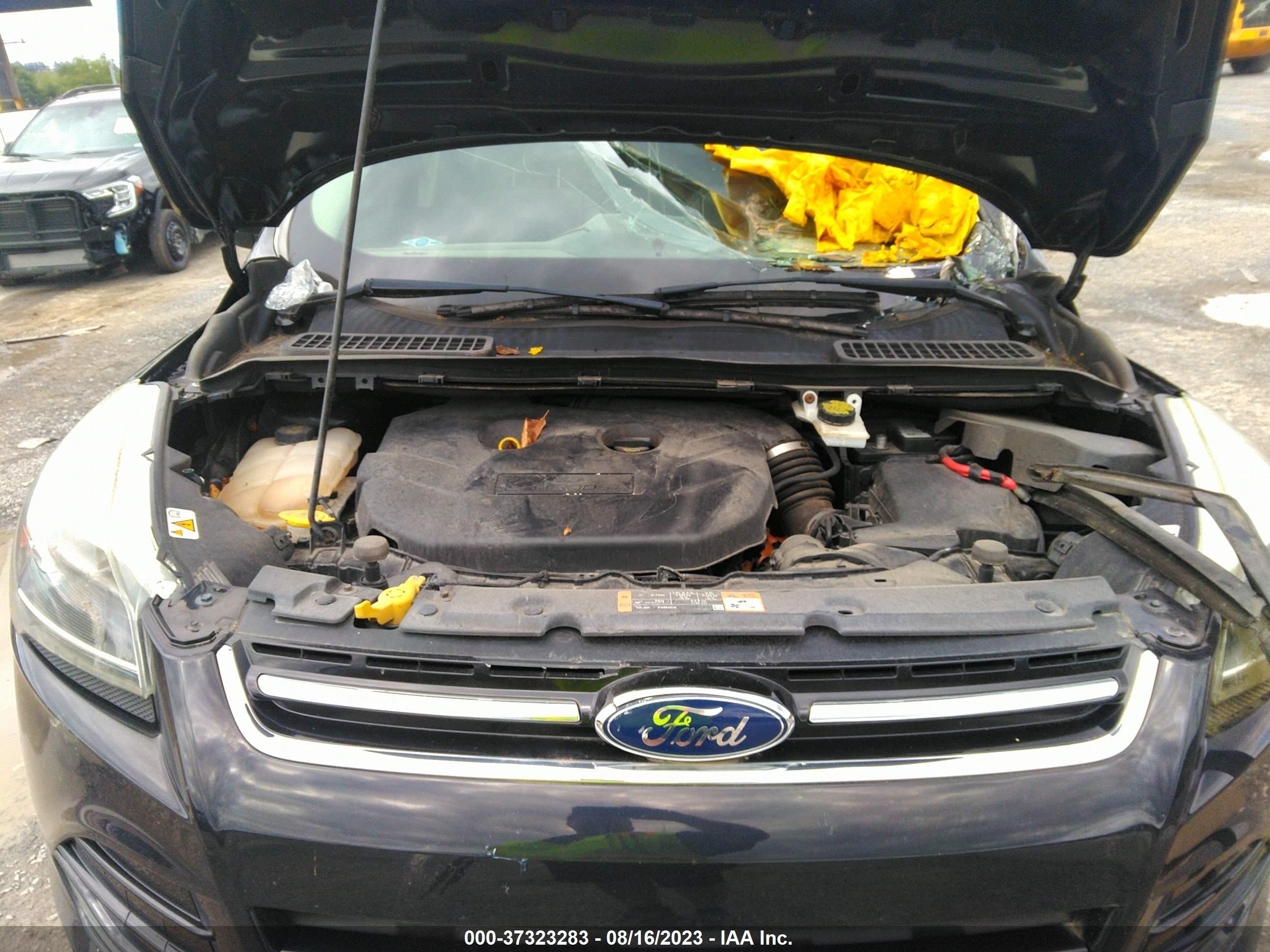 Photo 9 VIN: 1FMCU9J94GUB28761 - FORD ESCAPE 