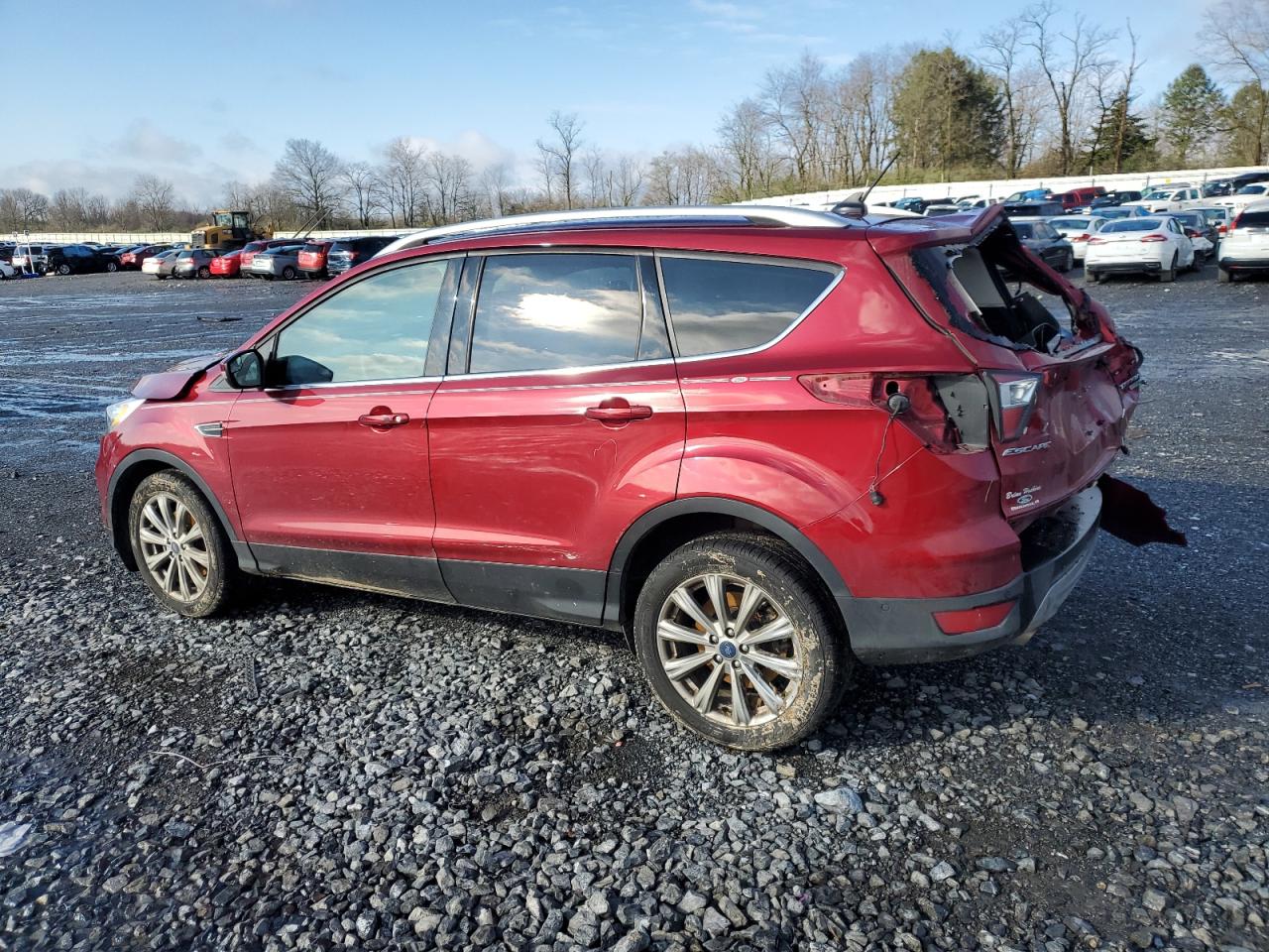 Photo 1 VIN: 1FMCU9J95JUA27185 - FORD ESCAPE 