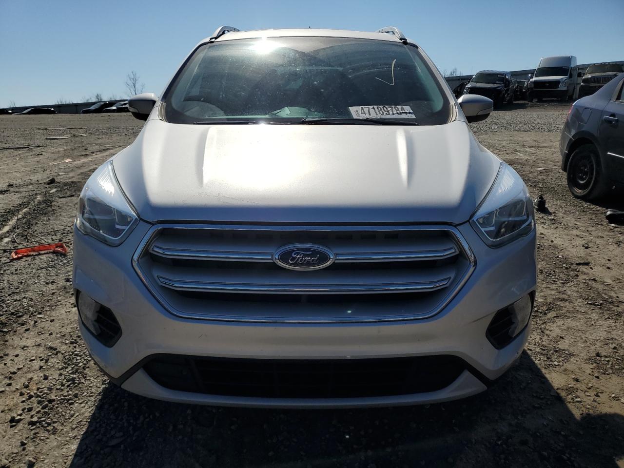 Photo 4 VIN: 1FMCU9J95JUA70604 - FORD ESCAPE 