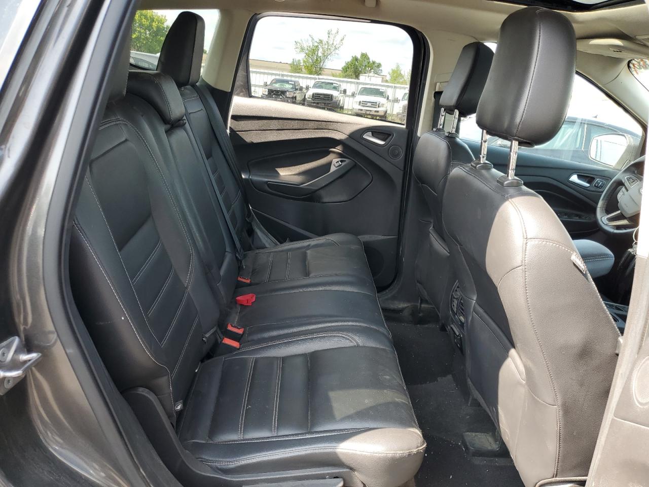 Photo 10 VIN: 1FMCU9J95JUC09212 - FORD ESCAPE 