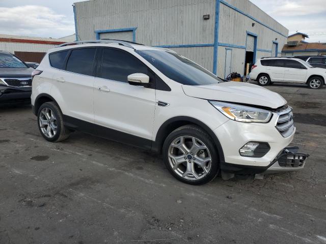 Photo 3 VIN: 1FMCU9J95JUC35986 - FORD ESCAPE 