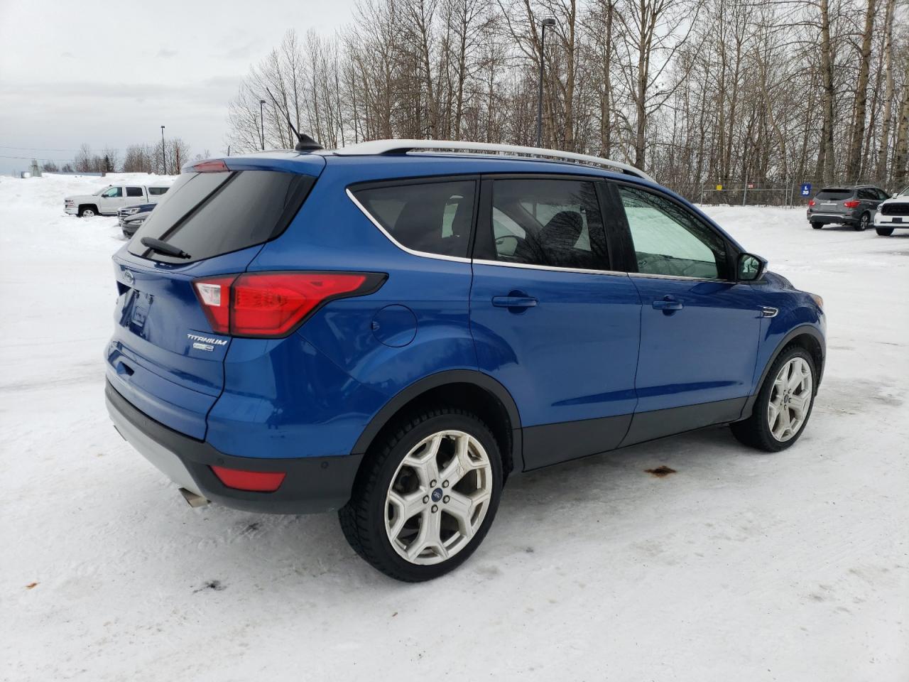 Photo 2 VIN: 1FMCU9J95KUC08384 - FORD ESCAPE 