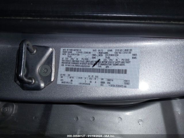 Photo 8 VIN: 1FMCU9J96DUB29308 - FORD ESCAPE 