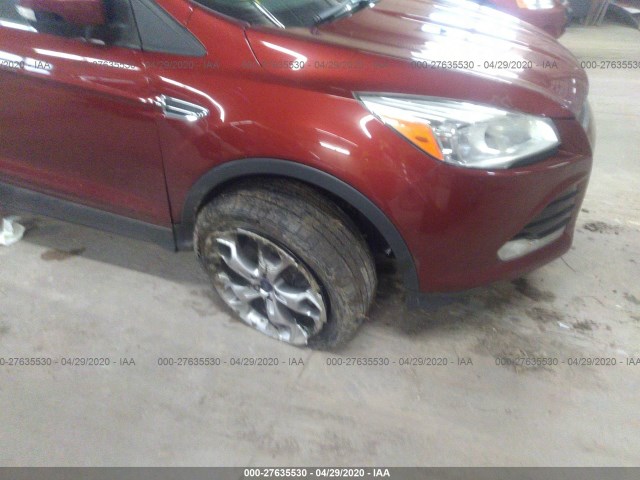 Photo 5 VIN: 1FMCU9J96EUE09120 - FORD ESCAPE 