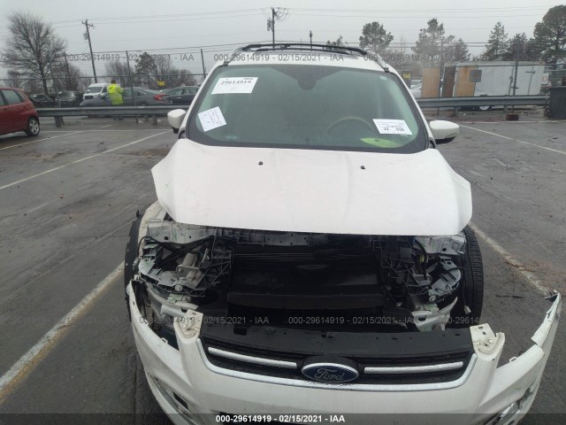 Photo 5 VIN: 1FMCU9J96GUA42383 - FORD ESCAPE 