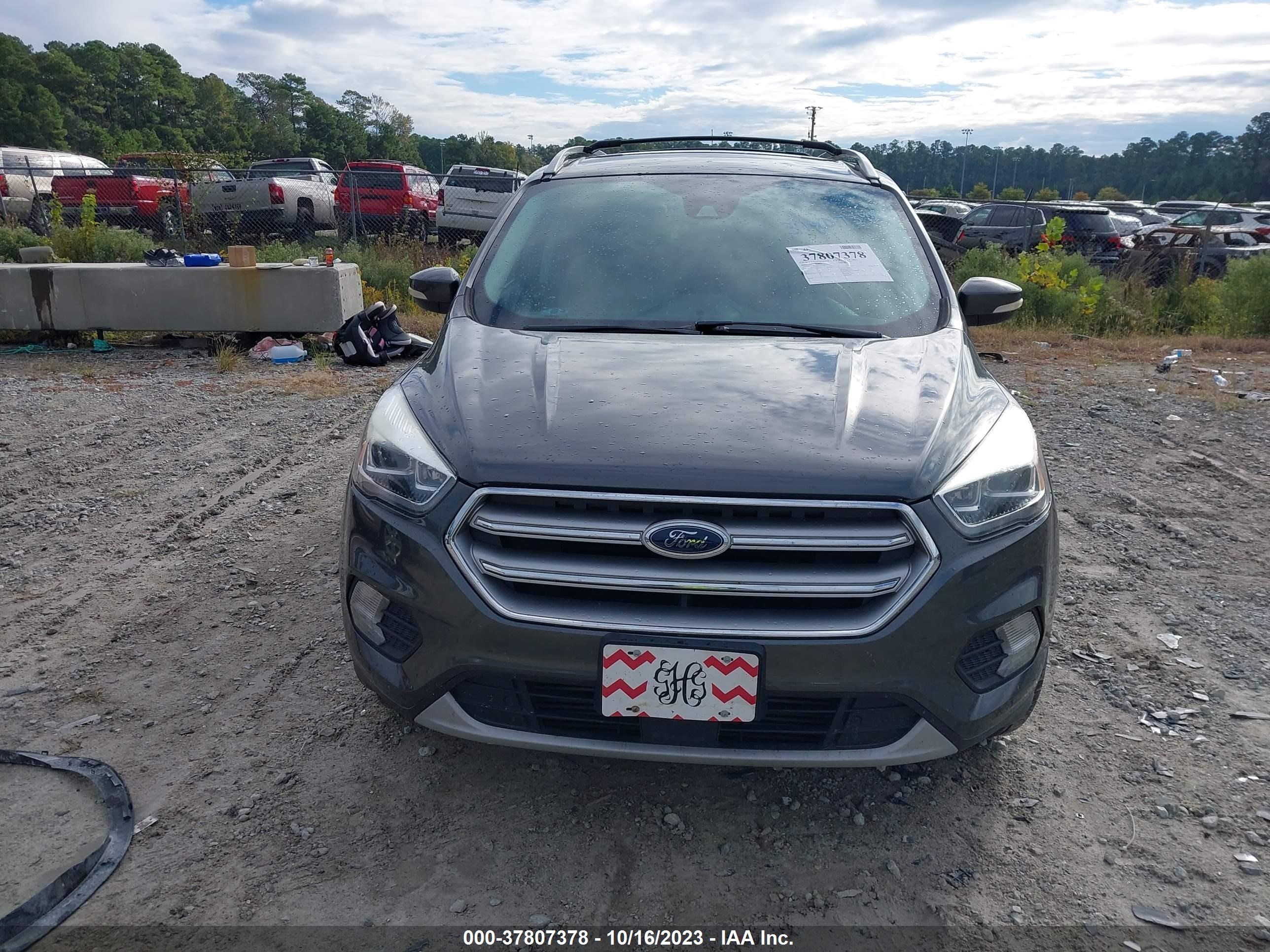 Photo 11 VIN: 1FMCU9J96HUA31563 - FORD ESCAPE 