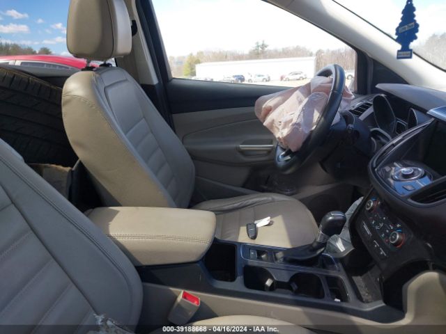 Photo 4 VIN: 1FMCU9J96HUB39763 - FORD ESCAPE 