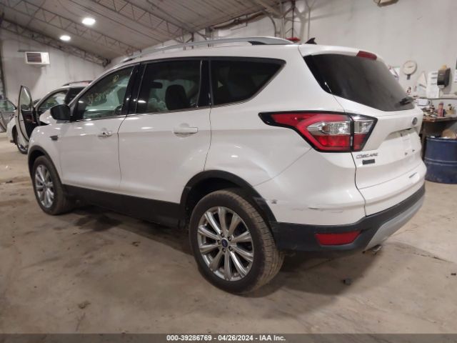 Photo 2 VIN: 1FMCU9J96JUA19015 - FORD ESCAPE 