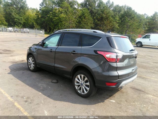 Photo 2 VIN: 1FMCU9J96JUA59921 - FORD ESCAPE 