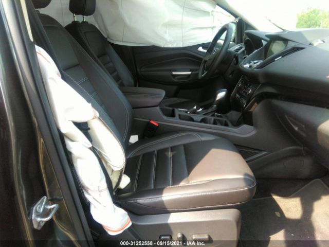 Photo 4 VIN: 1FMCU9J96JUA59921 - FORD ESCAPE 