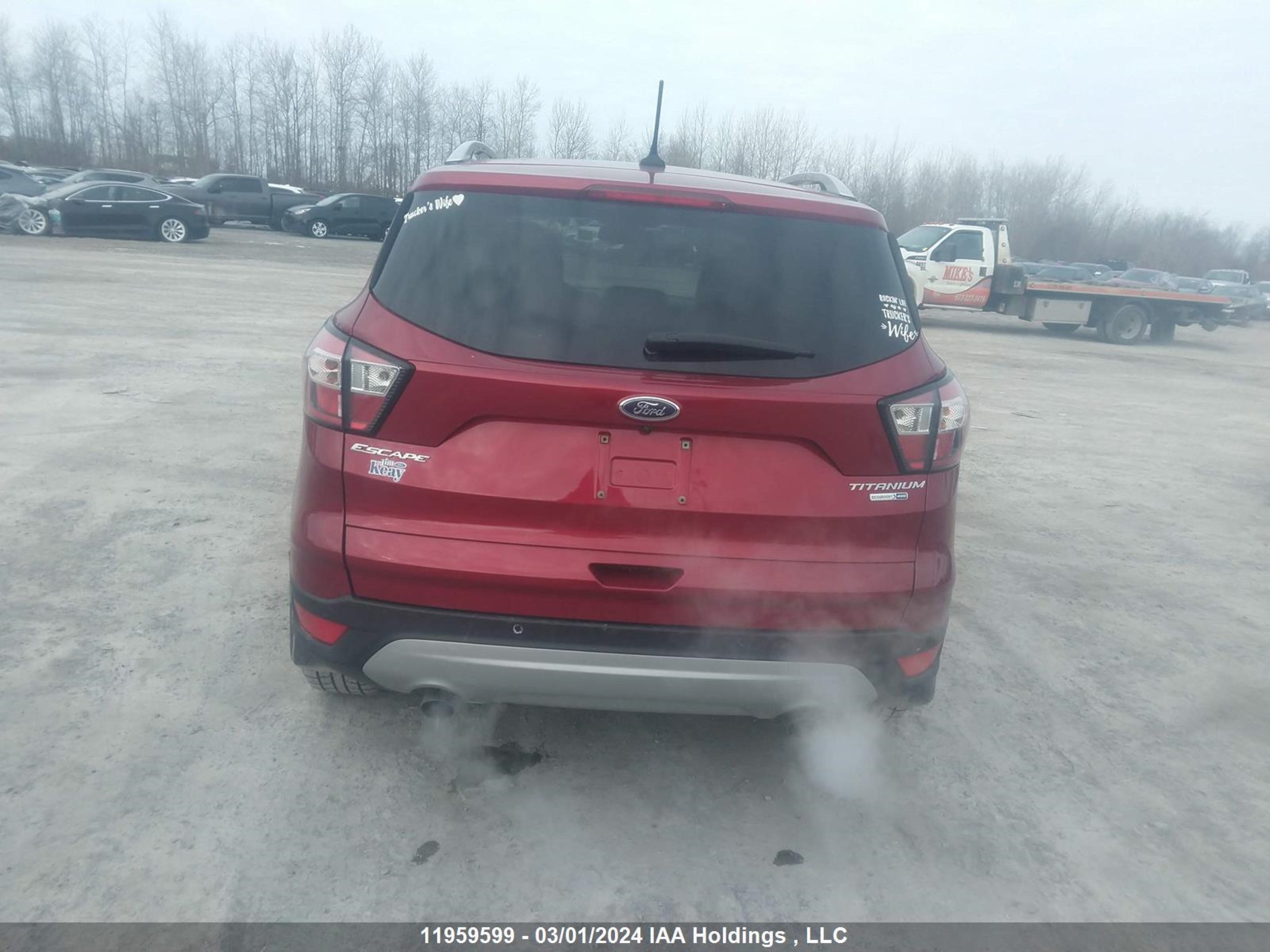 Photo 15 VIN: 1FMCU9J96JUA67758 - FORD ESCAPE 