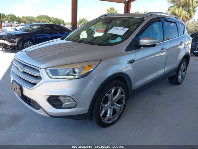 Photo 1 VIN: 1FMCU9J96JUC98613 - FORD ESCAPE 