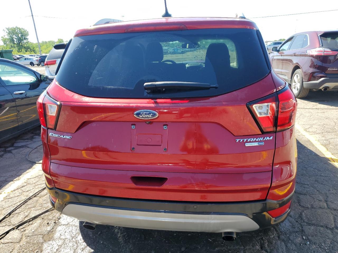 Photo 5 VIN: 1FMCU9J96KUB53346 - FORD ESCAPE 