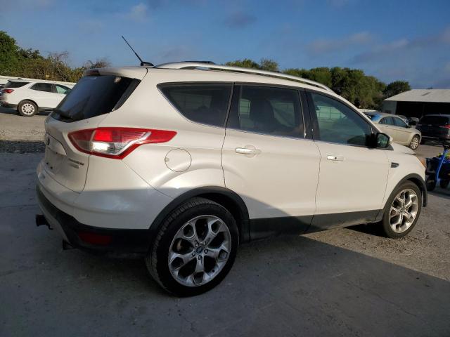 Photo 2 VIN: 1FMCU9J97DUB23470 - FORD ESCAPE TIT 