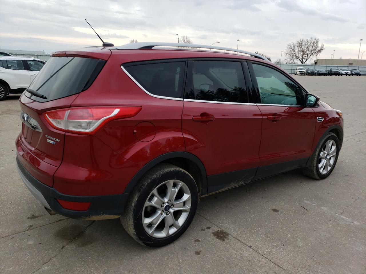 Photo 2 VIN: 1FMCU9J97EUA82338 - FORD ESCAPE 