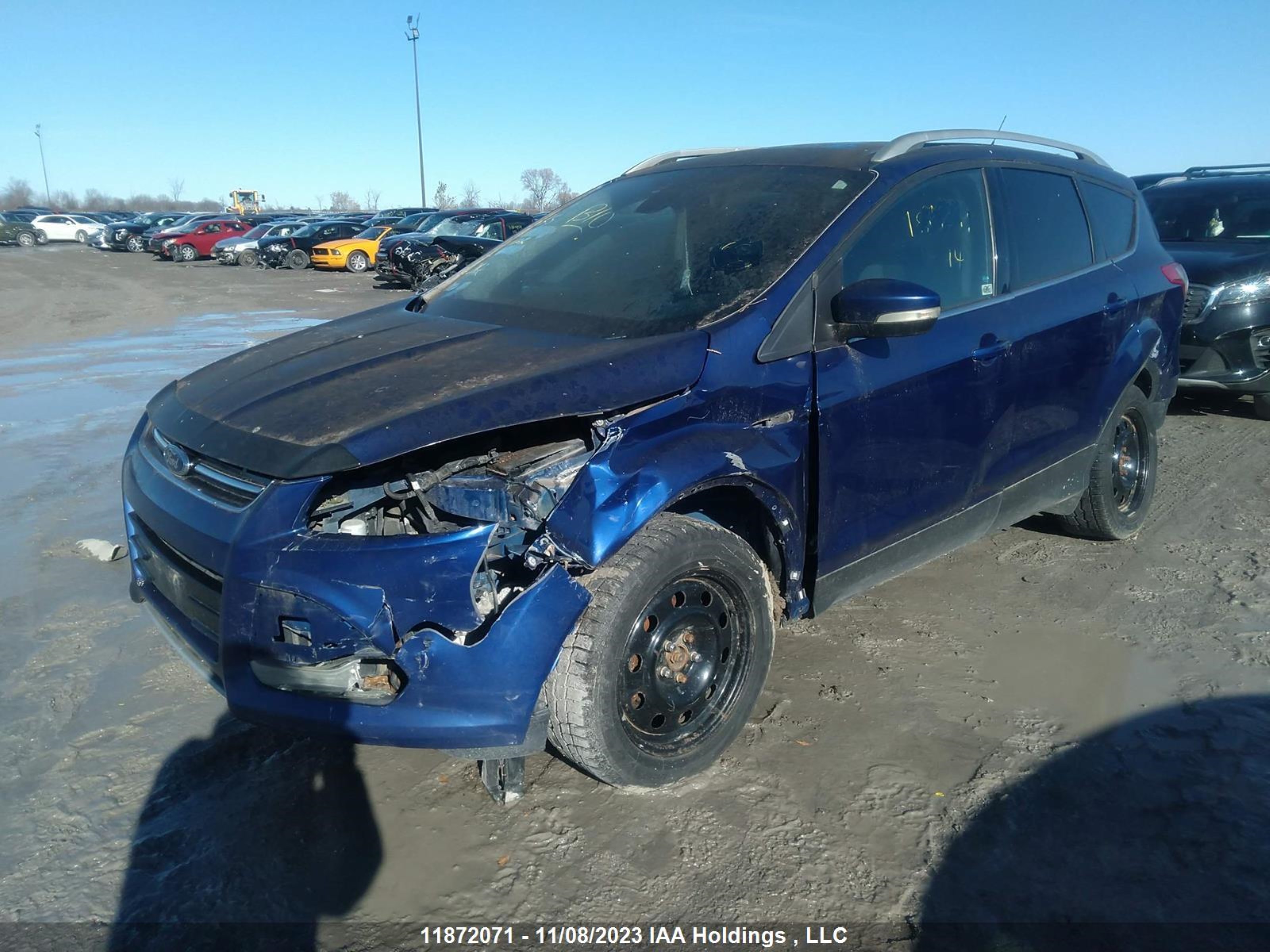 Photo 1 VIN: 1FMCU9J97FUA28281 - FORD ESCAPE 