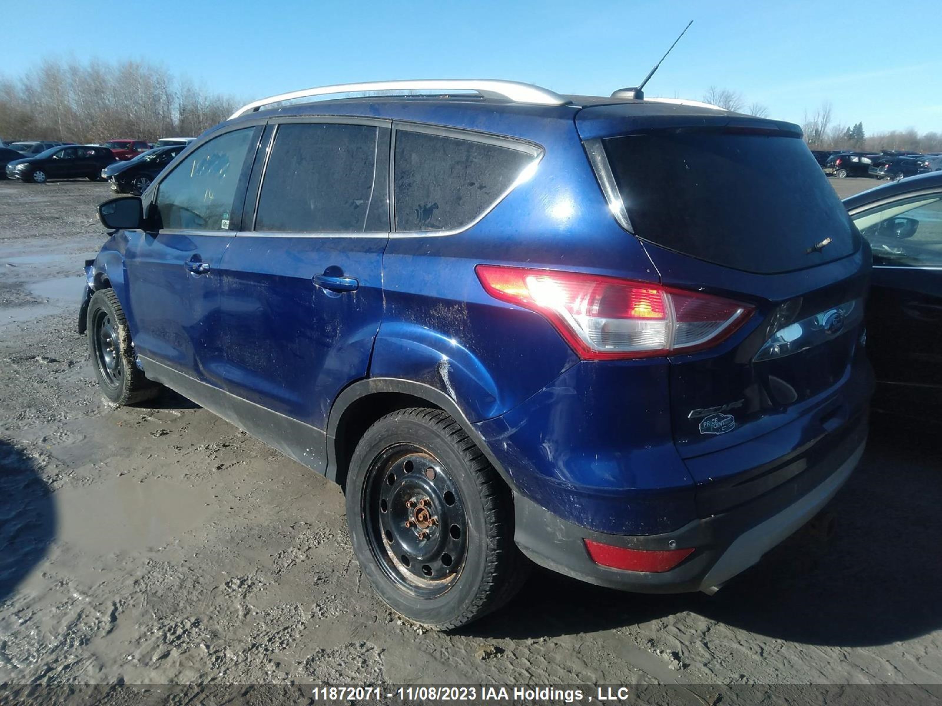 Photo 2 VIN: 1FMCU9J97FUA28281 - FORD ESCAPE 