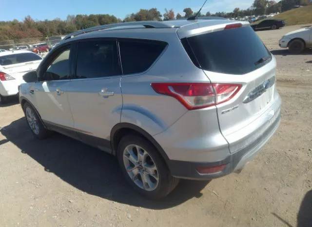 Photo 2 VIN: 1FMCU9J97GUA83203 - FORD ESCAPE 