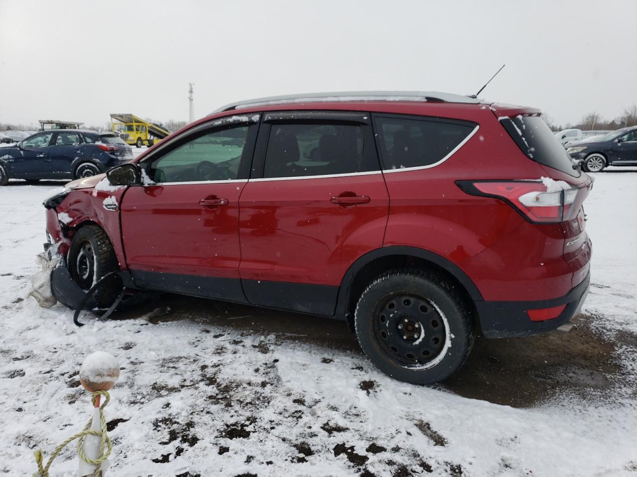 Photo 1 VIN: 1FMCU9J97HUC36552 - FORD ESCAPE 