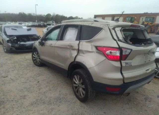 Photo 2 VIN: 1FMCU9J97JUB19219 - FORD ESCAPE 