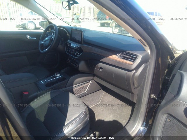 Photo 4 VIN: 1FMCU9J97LUA48235 - FORD ESCAPE 