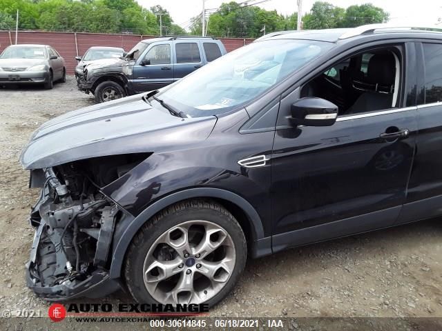 Photo 1 VIN: 1FMCU9J98DUA23457 - FORD ESCAPE 