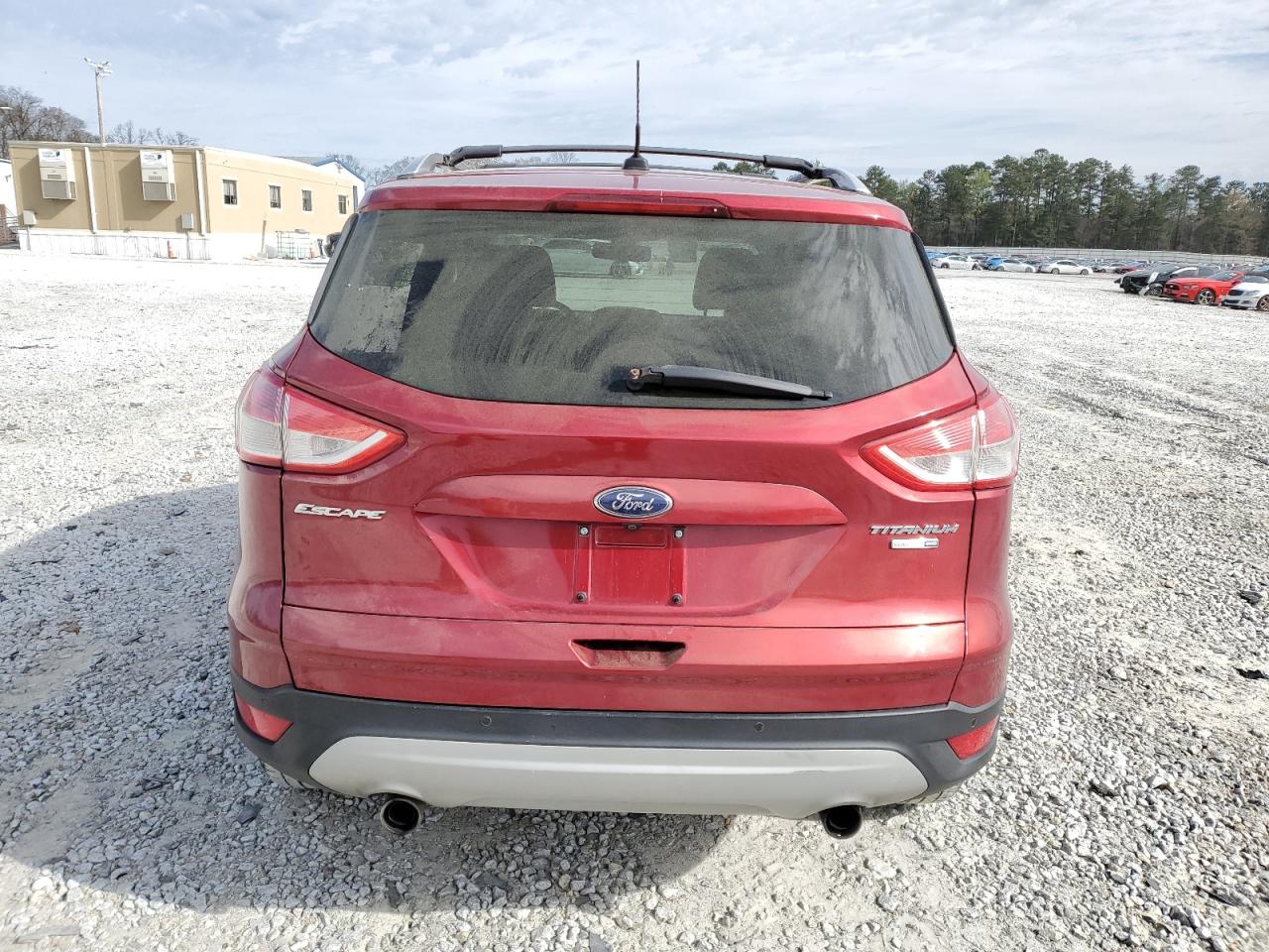 Photo 5 VIN: 1FMCU9J98DUC66010 - FORD ESCAPE 