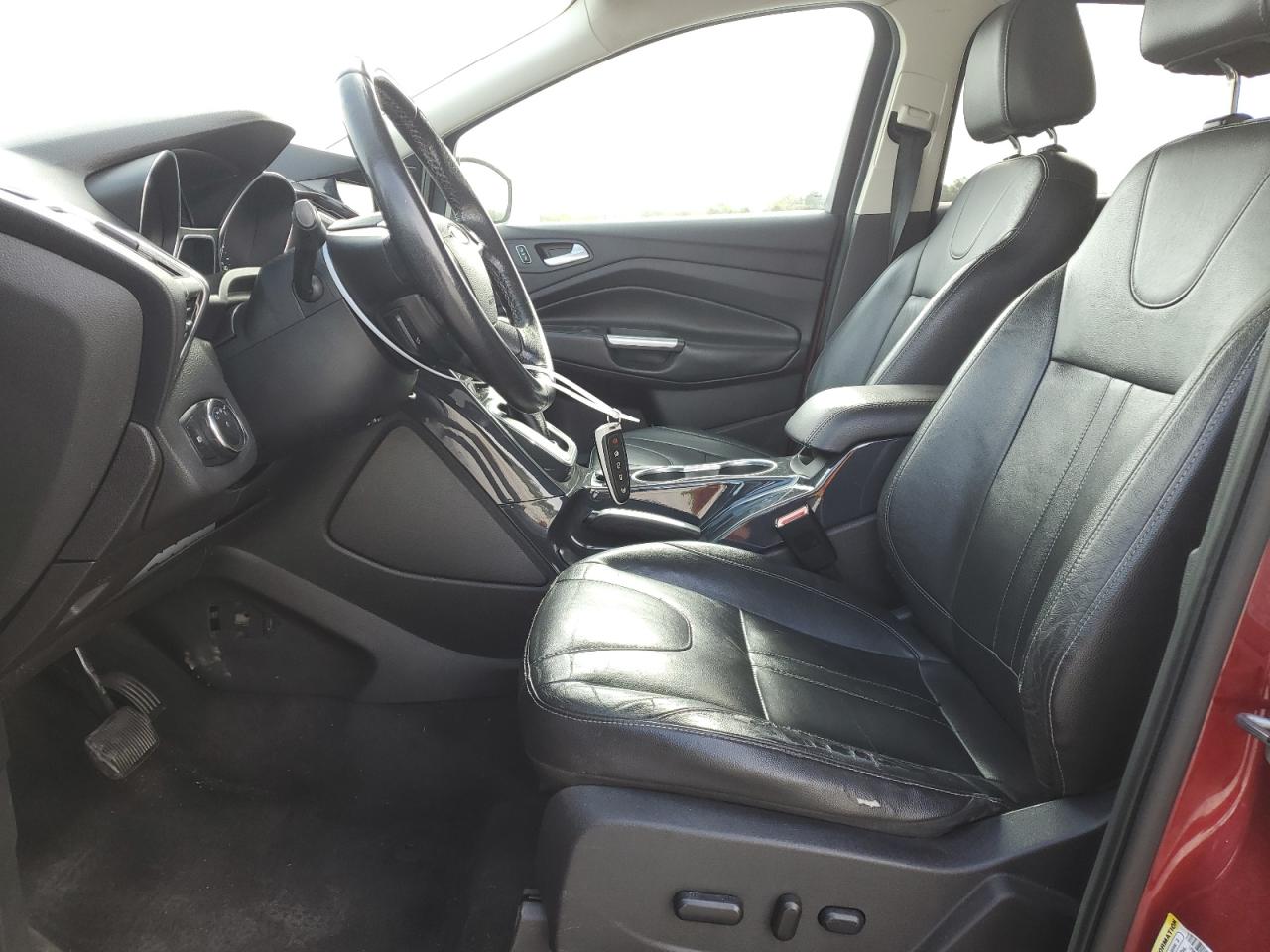 Photo 6 VIN: 1FMCU9J98DUC66010 - FORD ESCAPE 