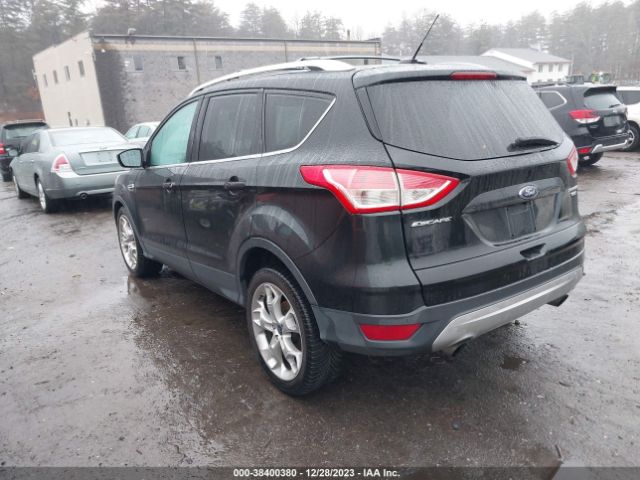 Photo 2 VIN: 1FMCU9J98DUD62915 - FORD ESCAPE 