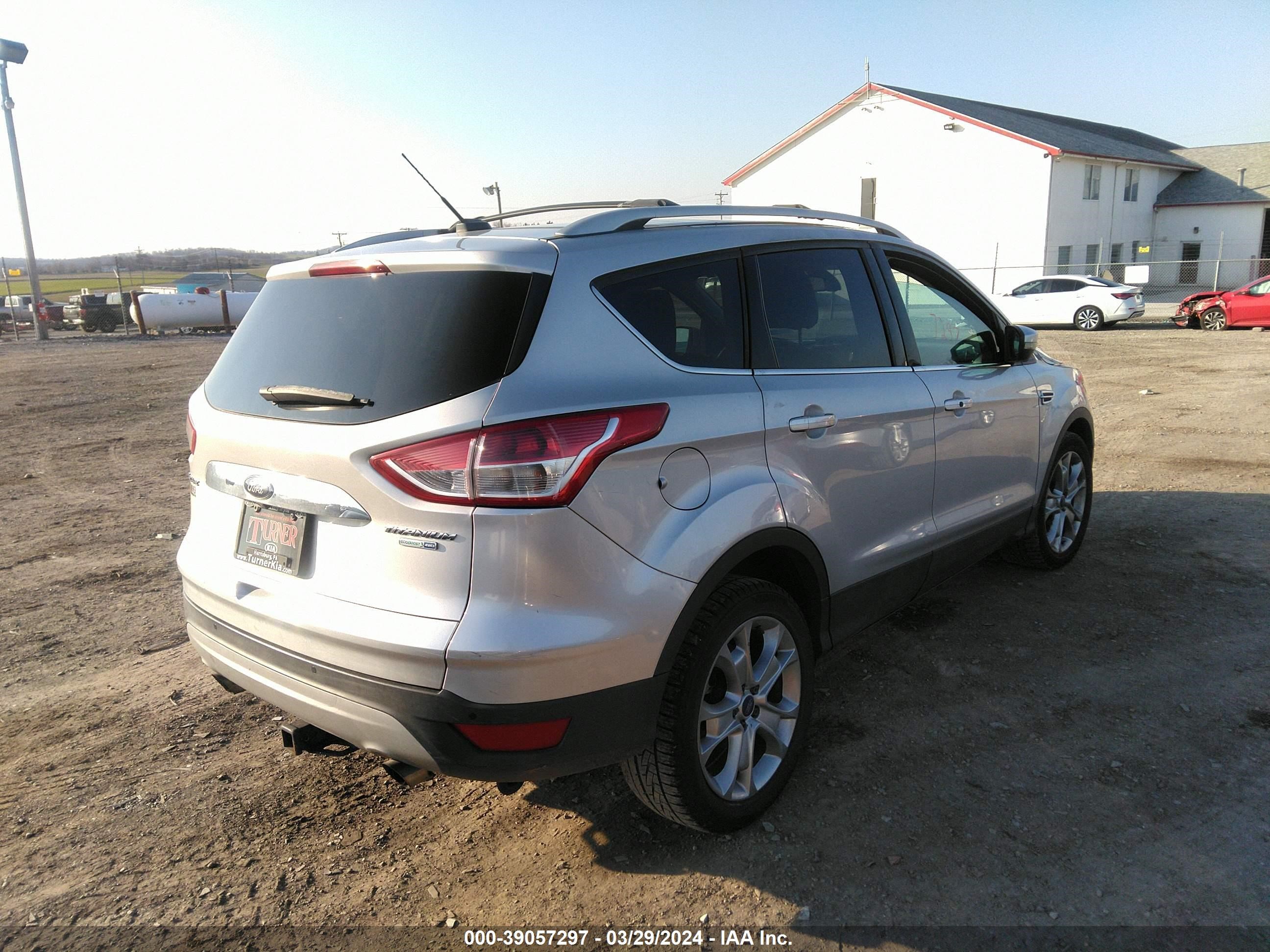 Photo 3 VIN: 1FMCU9J98EUD21833 - FORD ESCAPE 