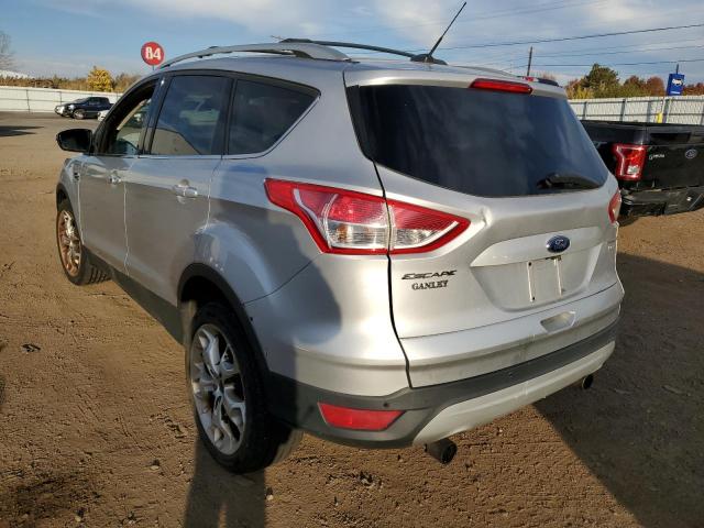 Photo 2 VIN: 1FMCU9J99DUC42945 - FORD ESCAPE TIT 