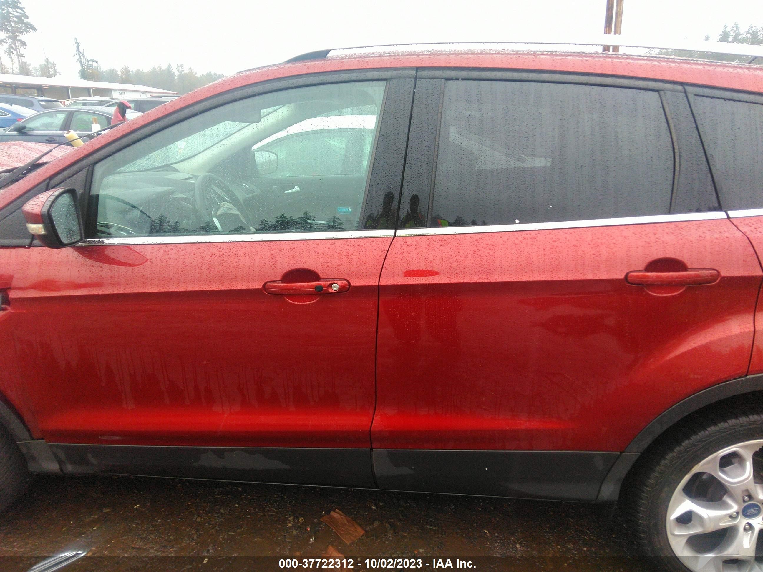 Photo 12 VIN: 1FMCU9J99EUE27725 - FORD ESCAPE 