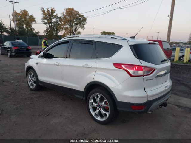 Photo 2 VIN: 1FMCU9J99FUC46142 - FORD ESCAPE 