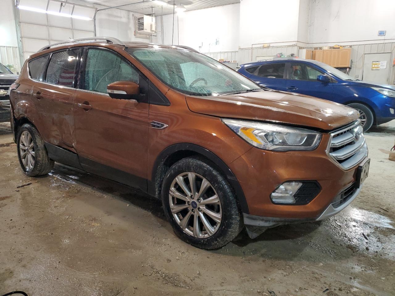 Photo 3 VIN: 1FMCU9J99HUC82397 - FORD ESCAPE 