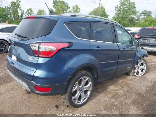 Photo 3 VIN: 1FMCU9J99JUA40022 - FORD ESCAPE 