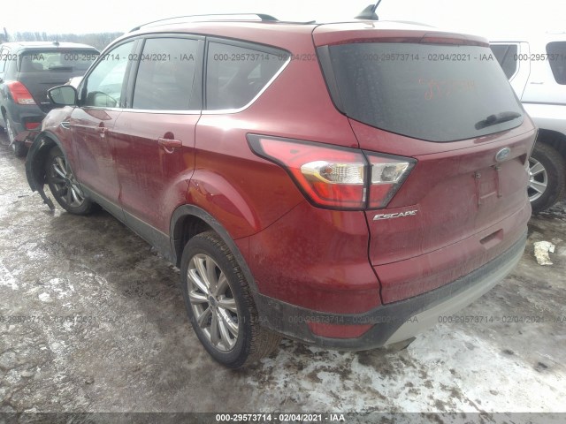 Photo 2 VIN: 1FMCU9J99JUD62143 - FORD ESCAPE 