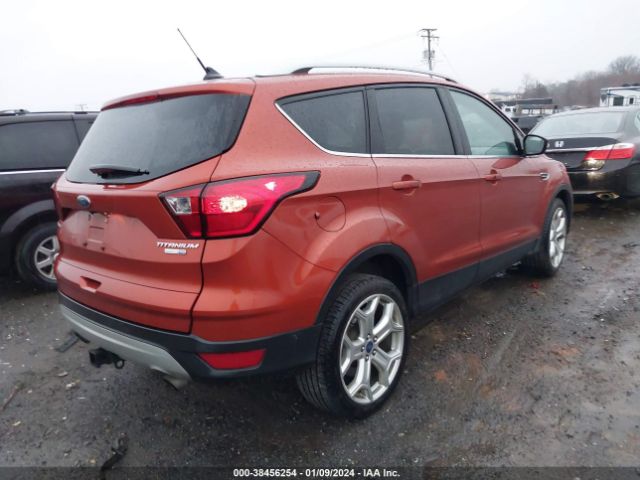 Photo 3 VIN: 1FMCU9J99KUB49372 - FORD ESCAPE 