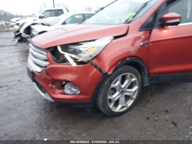 Photo 5 VIN: 1FMCU9J99KUB49372 - FORD ESCAPE 